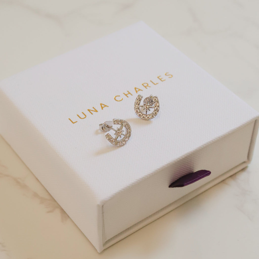 Horseshoe Star Stud Earrings in 925 Sterling Silver