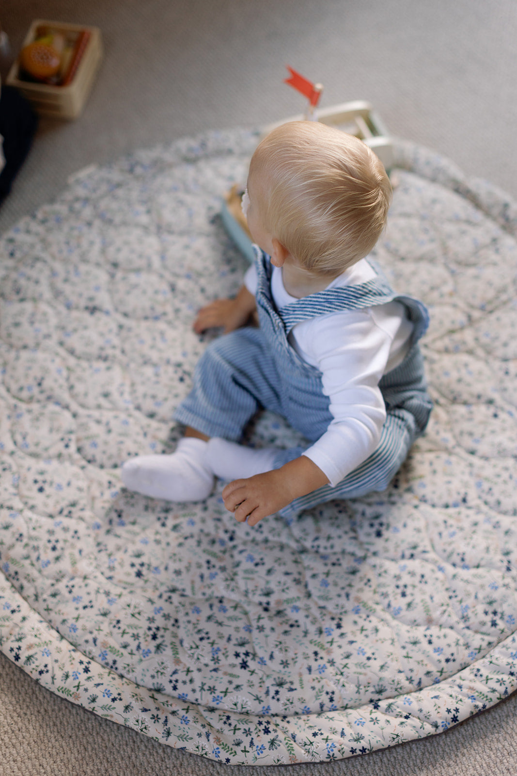 Ralphie Bear Wildflower Quilted Playmat
