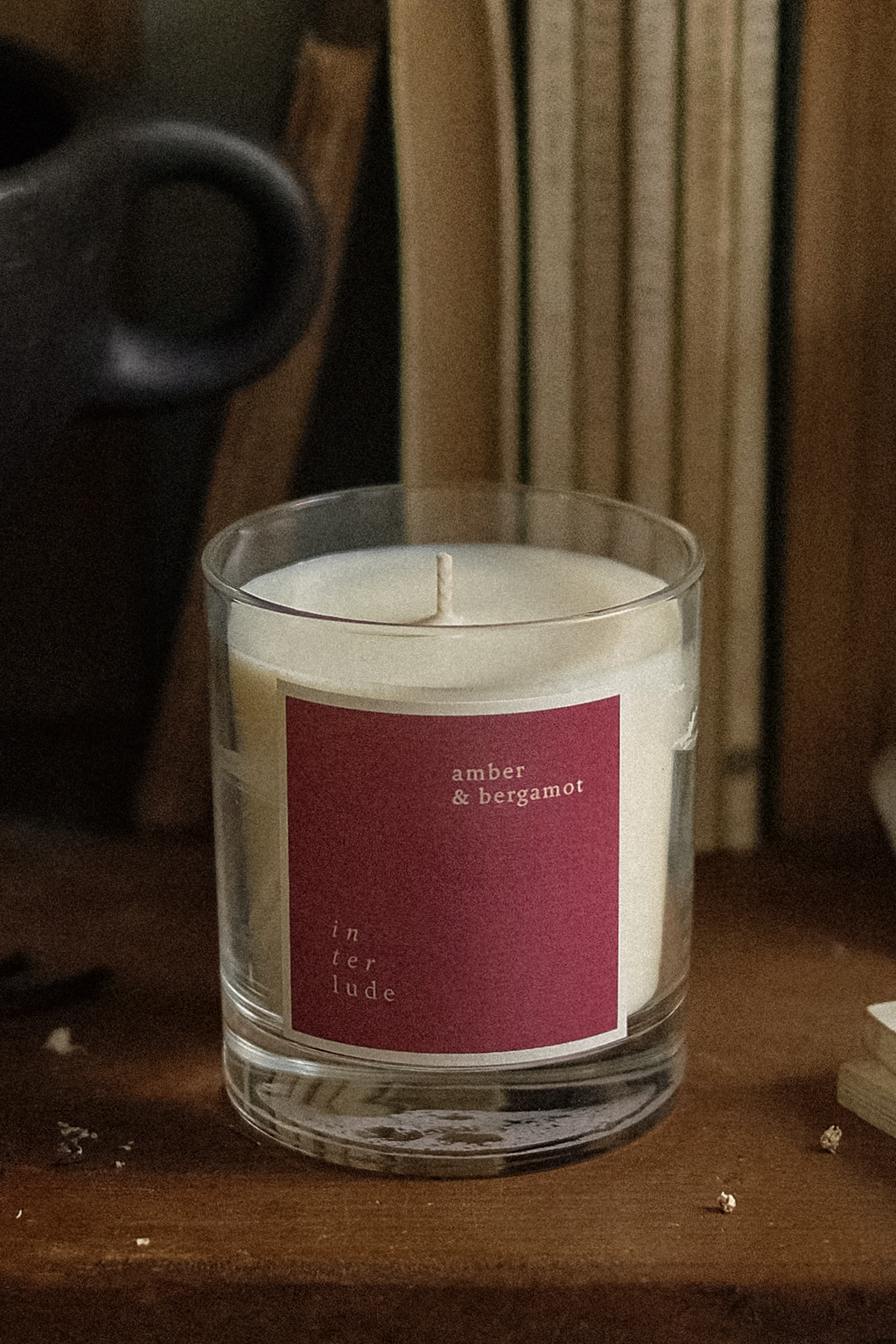 Amber and Bergamot Scented Candle
