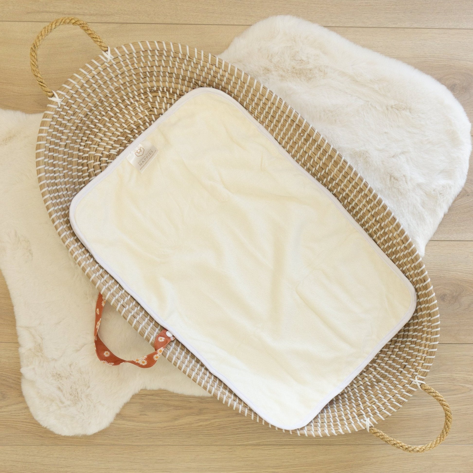 Baby Travel Changing Mat in Ditsy Daisy