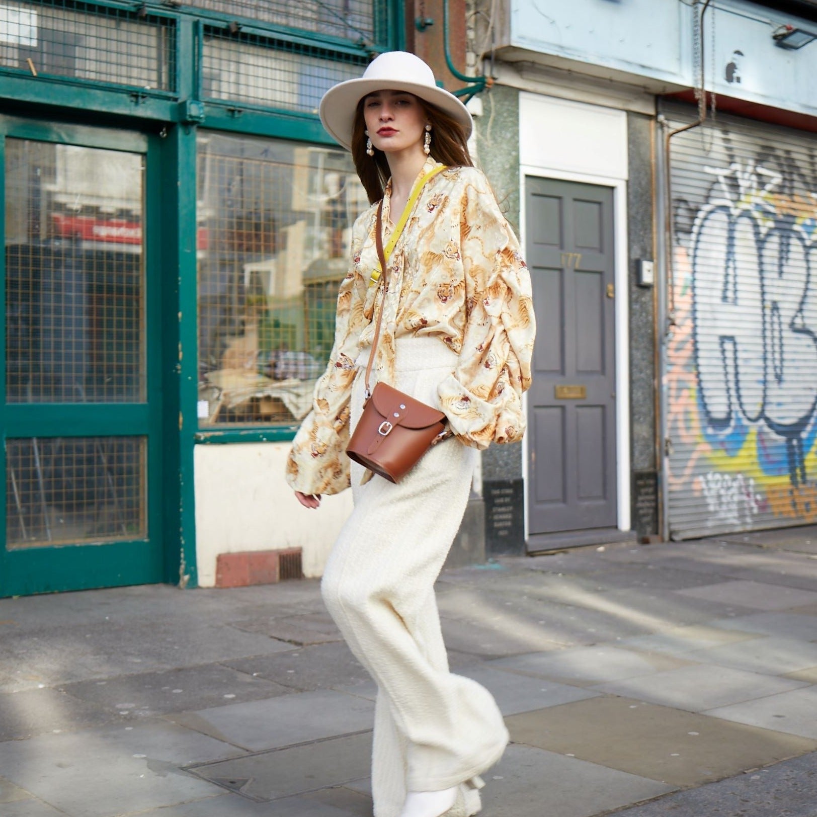 Handmade Leather Barrel Bag Navy