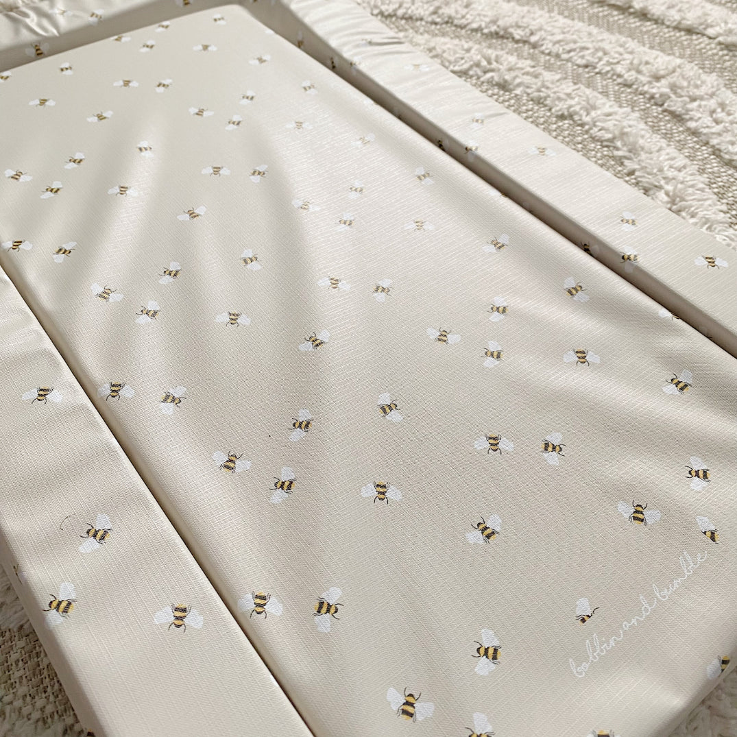 Standard Changing Mat - Bee Print