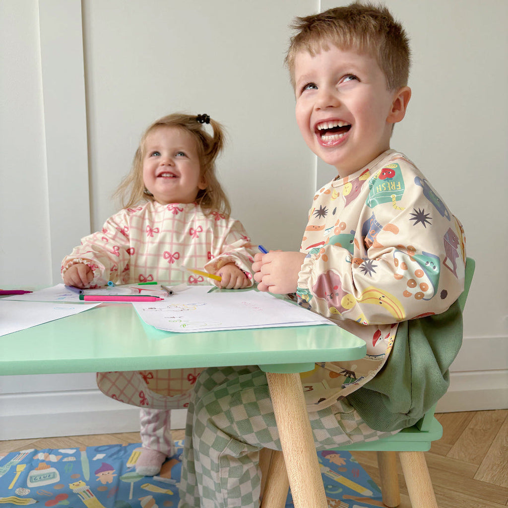 Long Sleeved Baby Bib - Snack Time