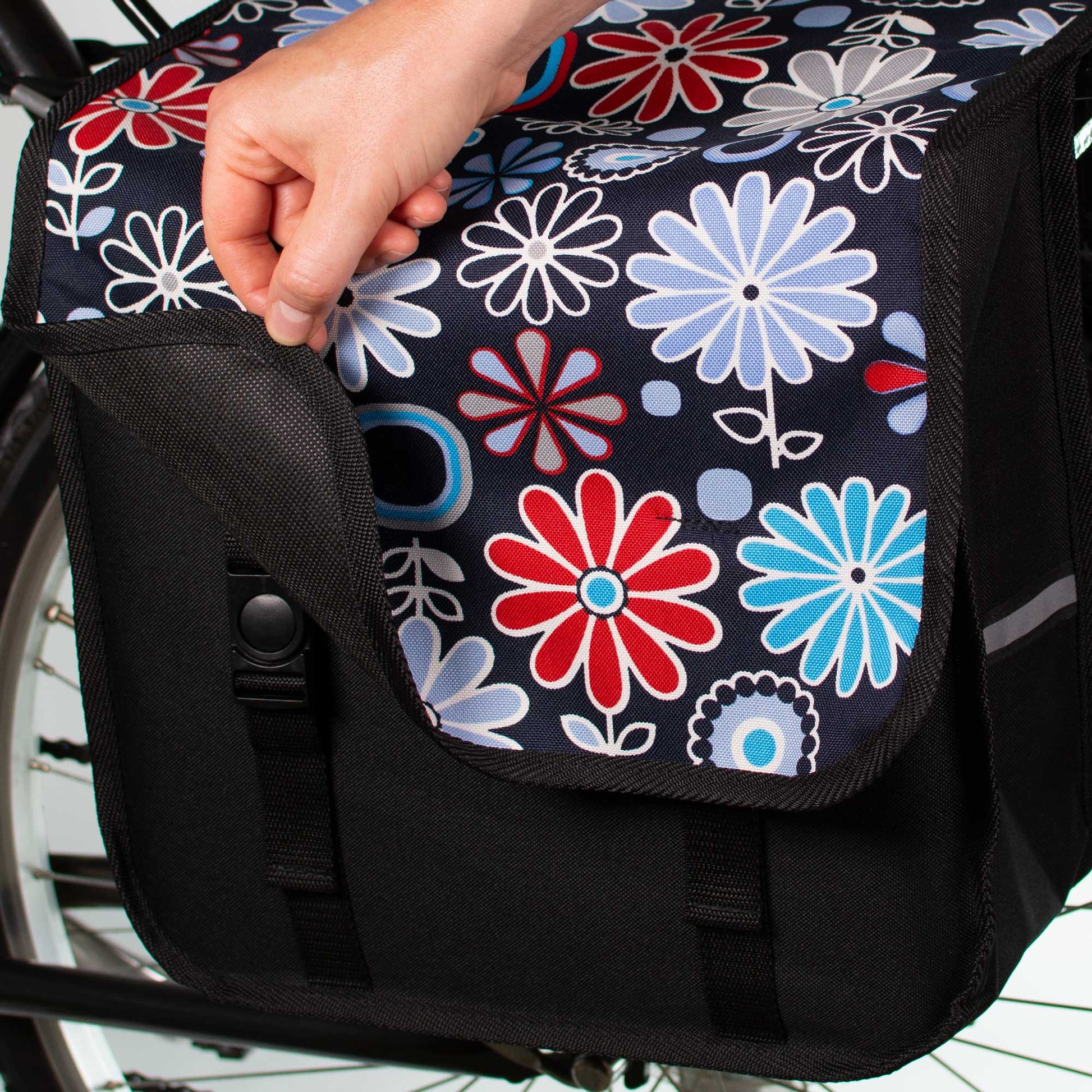 Classic Bicycle Double Pannier Bag in Daisy