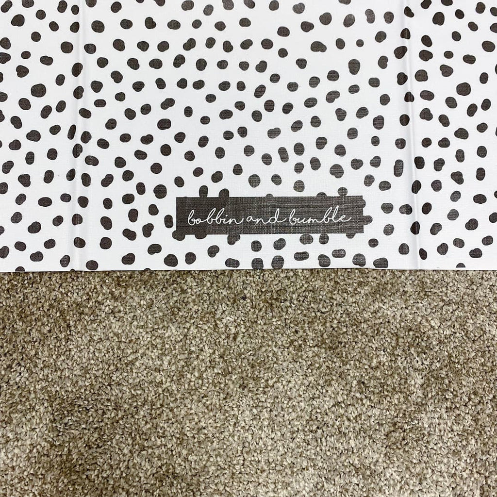 Splash mat - Monochrome Spotty Polka Dot