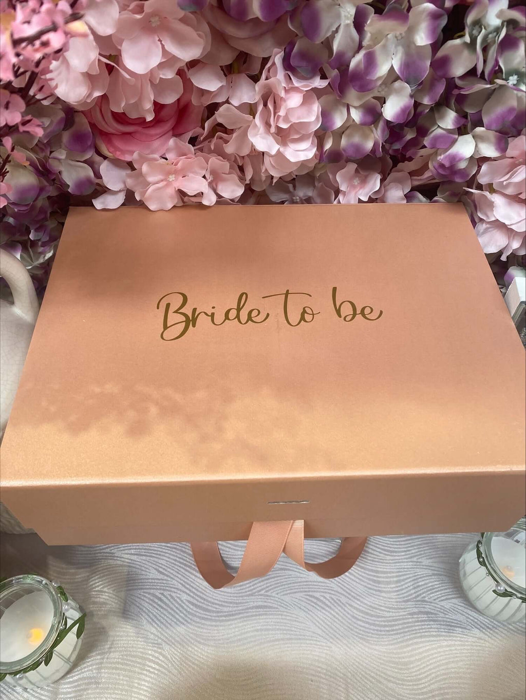 Bride to Be Celebration Box with Personalized Glass and Prosecco