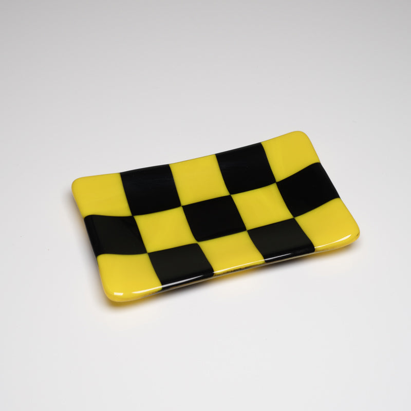 Chequered Dual Colour Medium Glass Tray 15cm