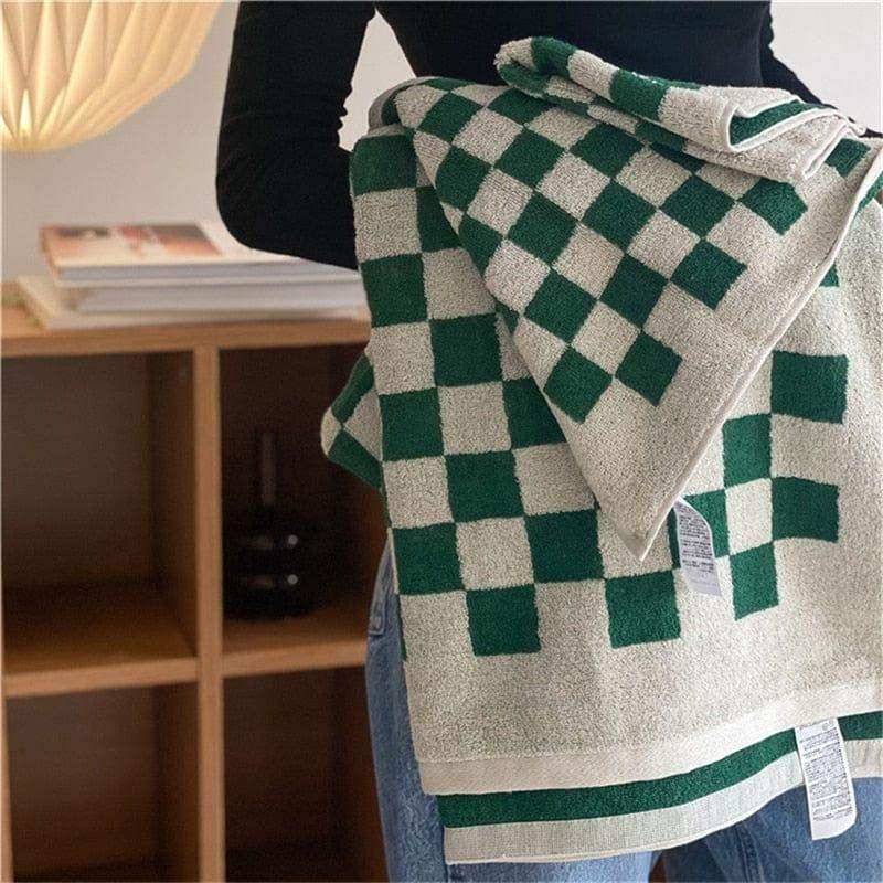 Checkerboard Bath Towels in 5 Colors
