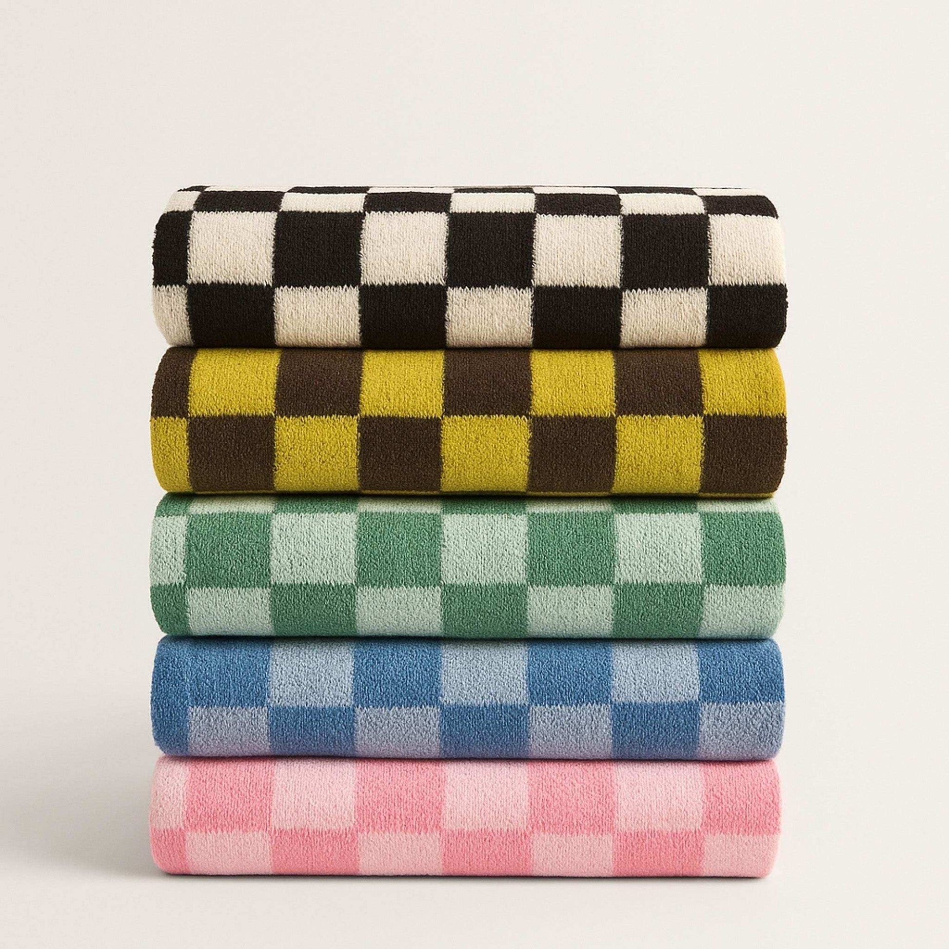 Checkerboard Bath Towels in 5 Colors