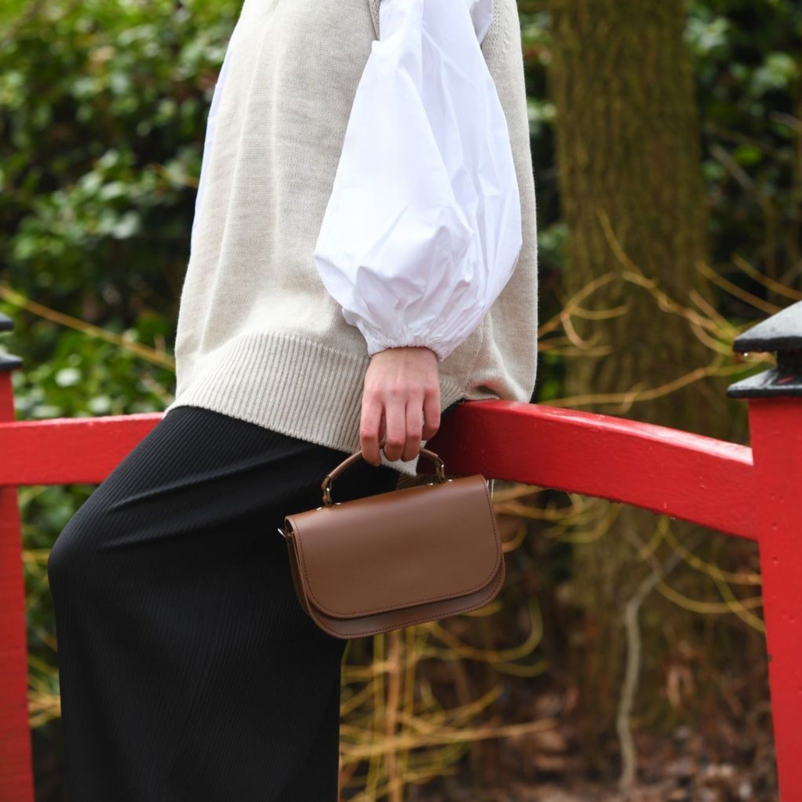 Aura Handmade Leather Bag in Dark Brown