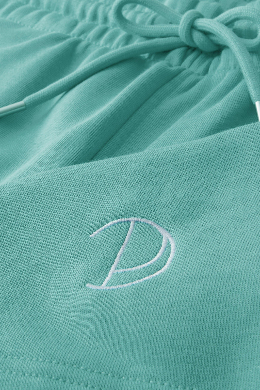 Embroidered P Shorts in Green