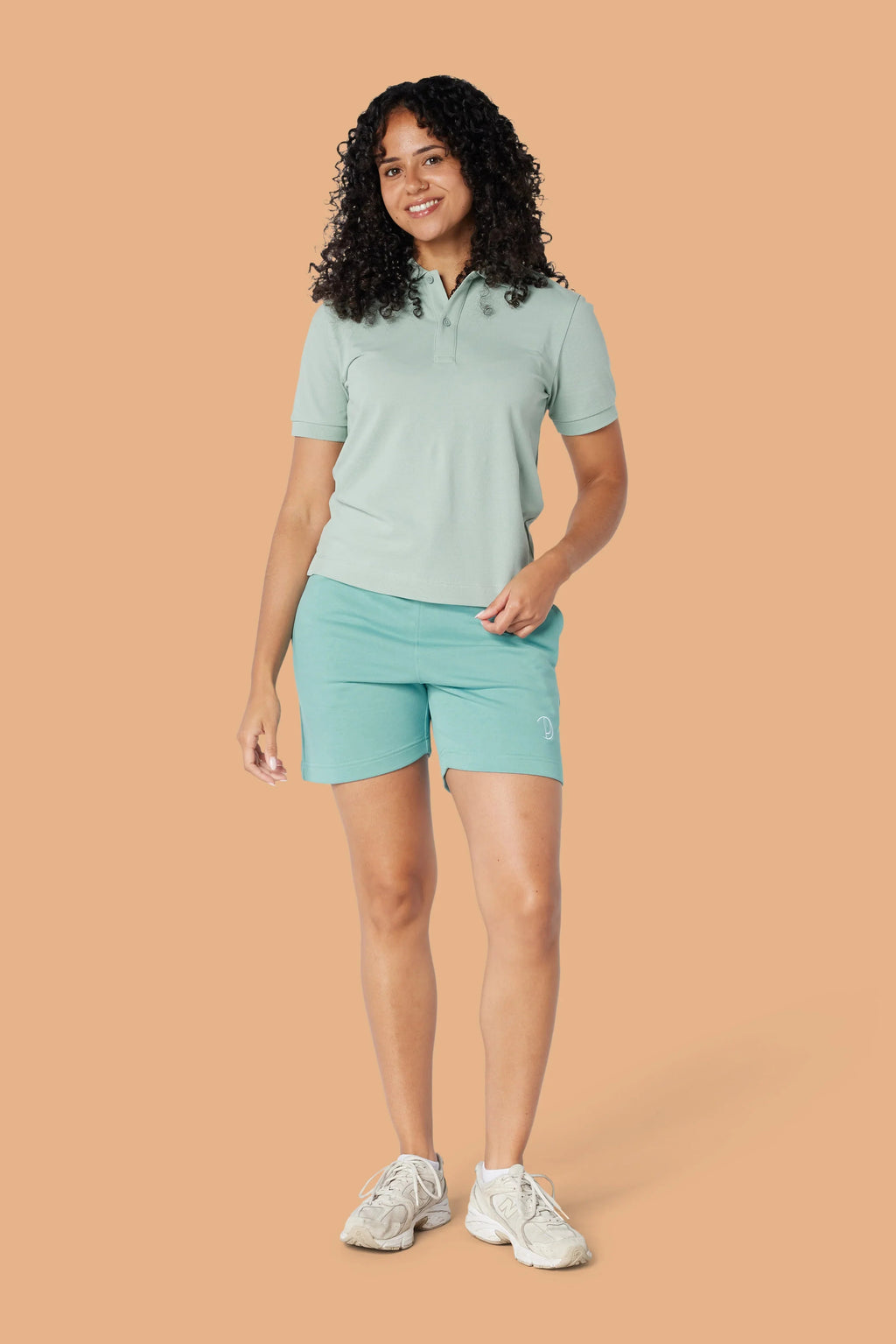 Embroidered P Shorts in Green