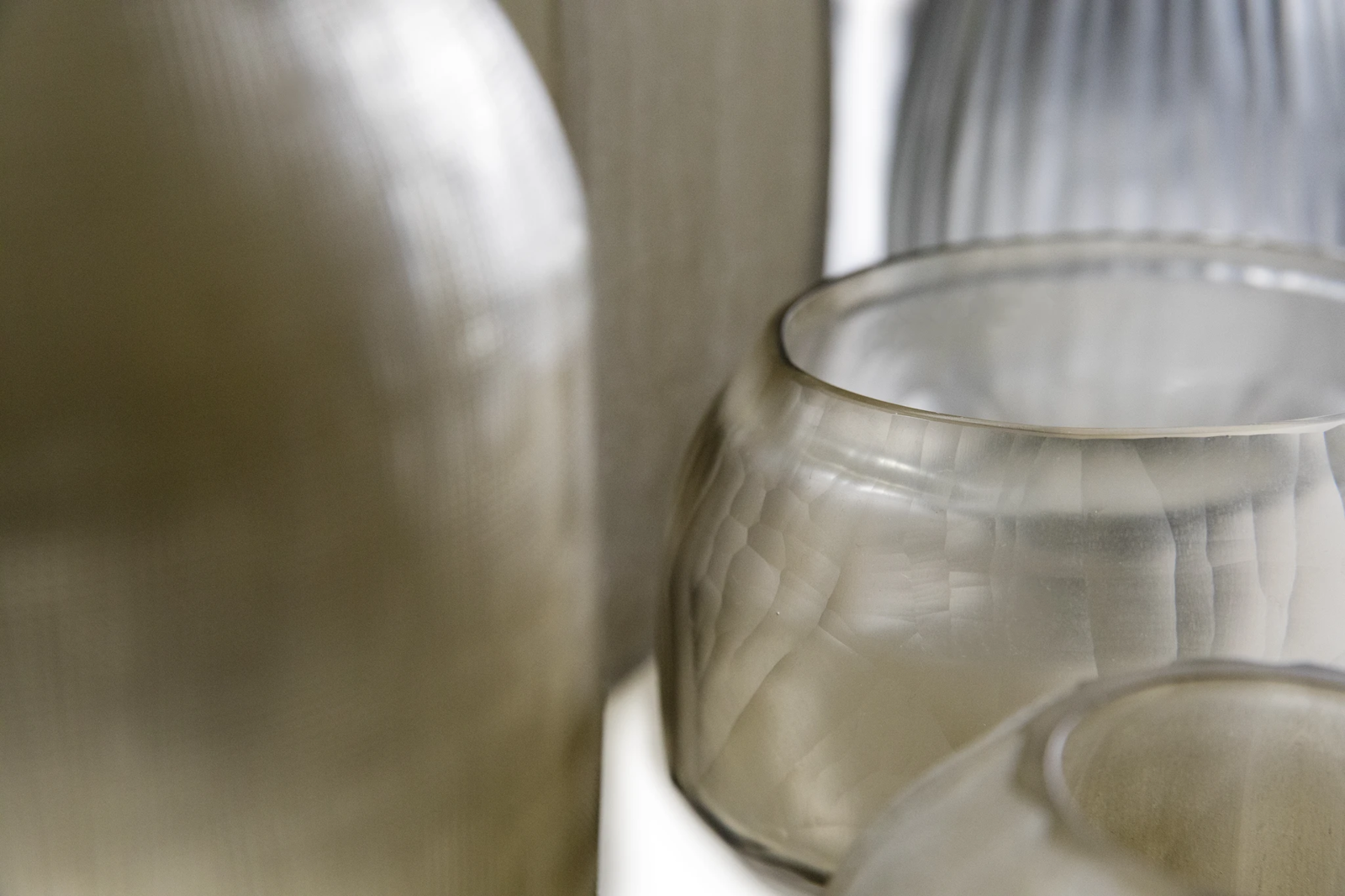 Sulphur Candleholder Smoke Grey 9H 11D cm