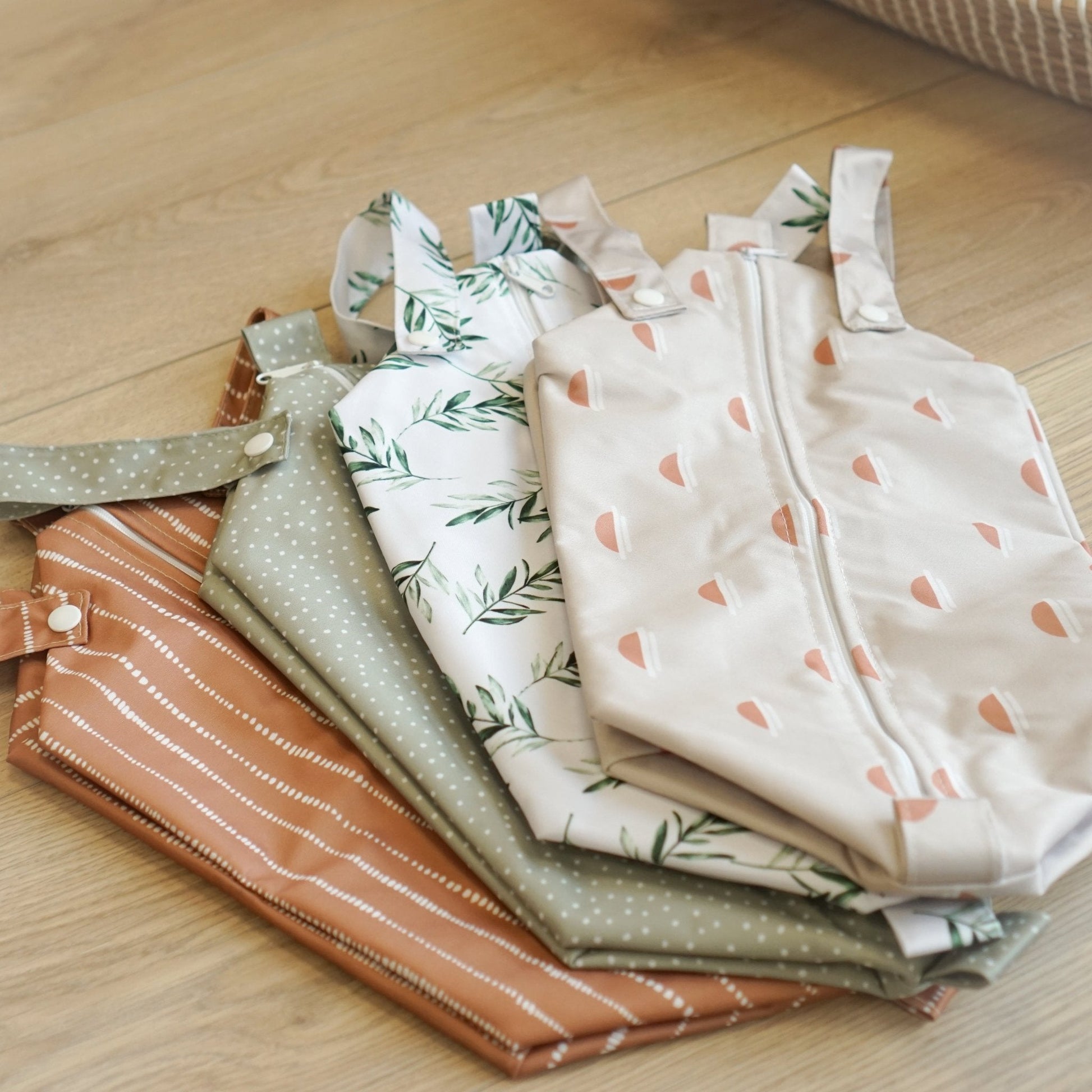 Cloth Nappy Pod in Eden Print