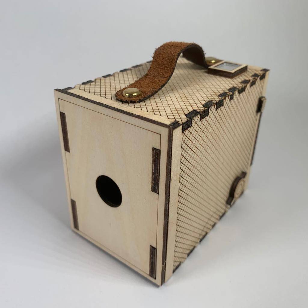 Brownie Camera Flatpack Model Kit