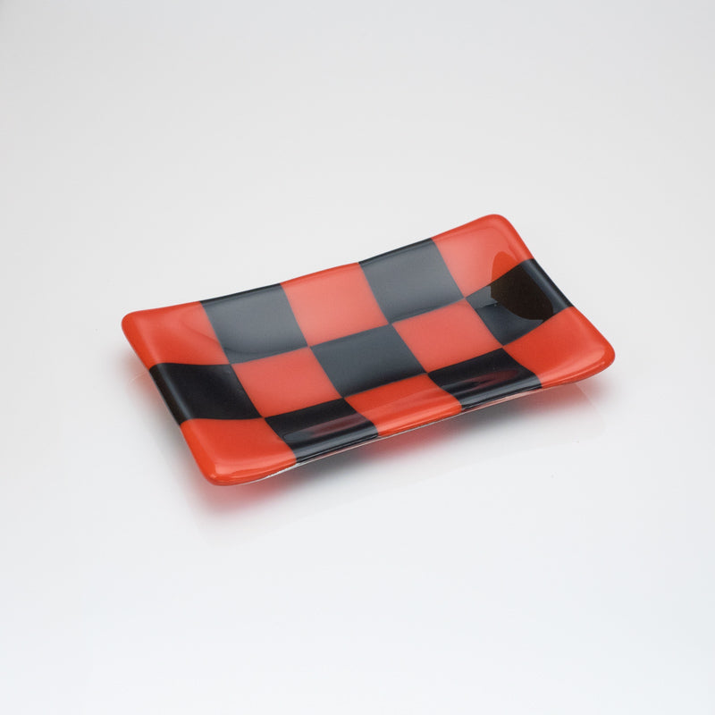Chequered Dual Colour Medium Glass Tray 15cm