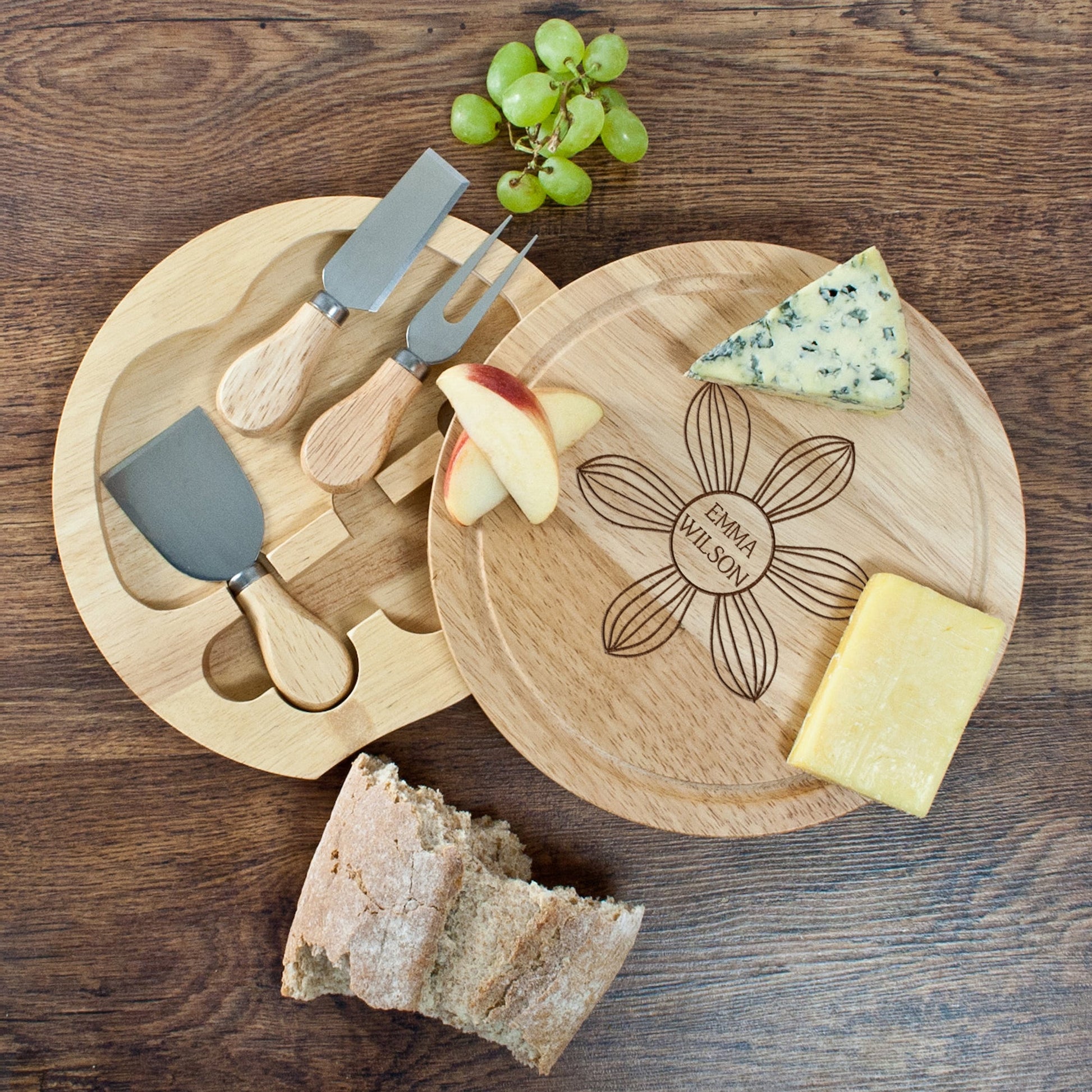 Personalised Daisy Round Cheese Board Set