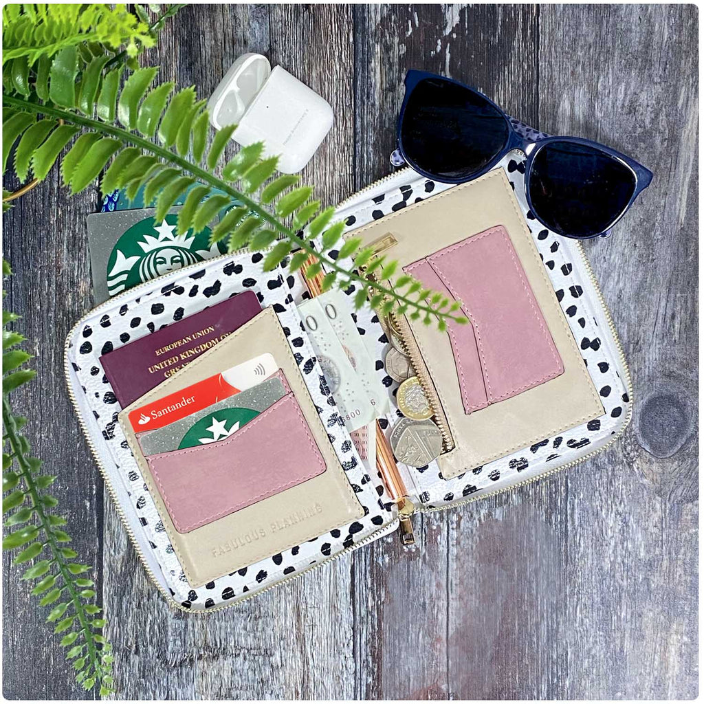 Dalmatian Travel Organiser