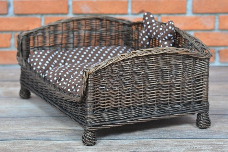 Dark Wicker Pet Bed Alfie With Cushion and Decorative Bone, 74×52 cm