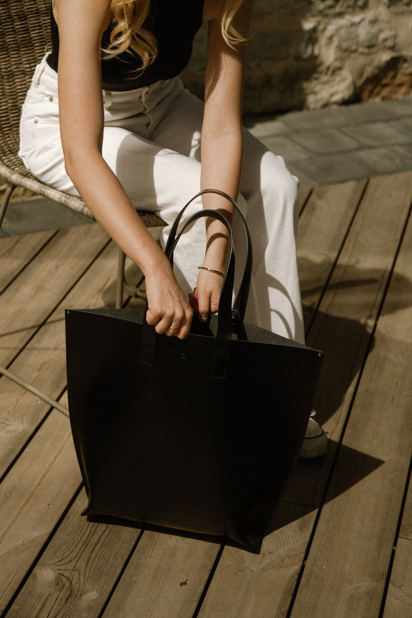 Deep Model Bucket - Black