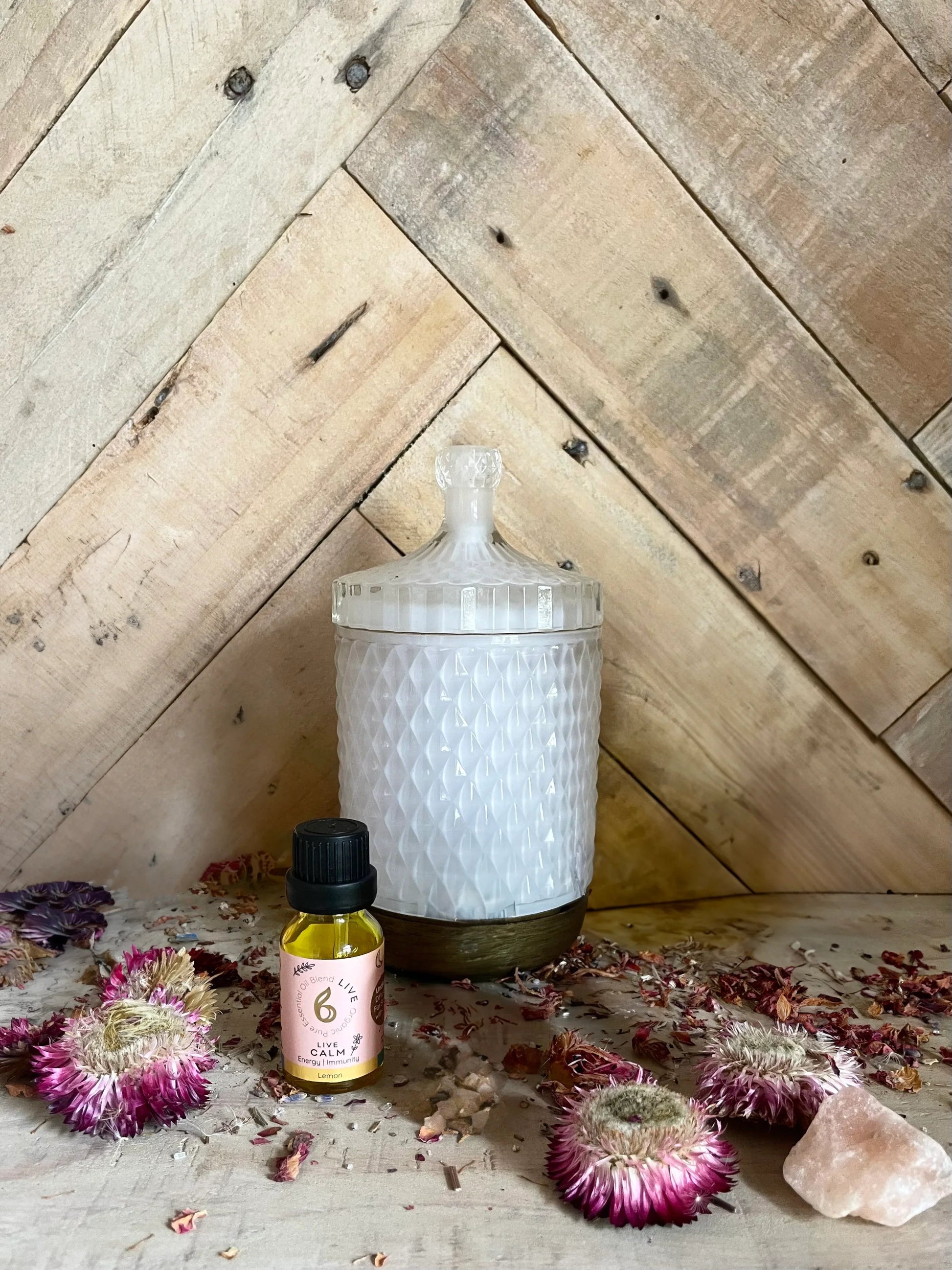 Aroma Diffuser with Live Calm Essential Oil Blend