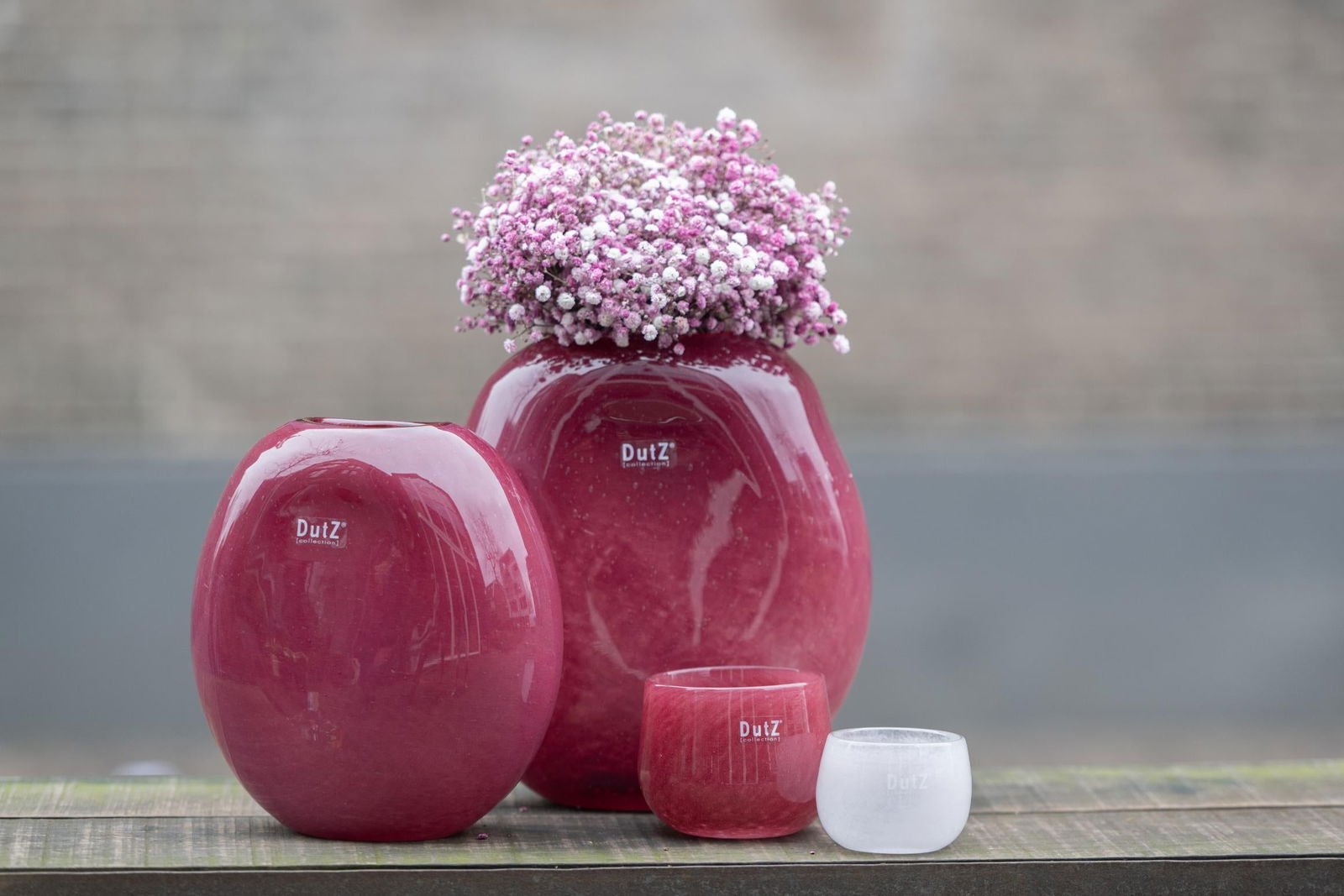 Red Bubbles Oval Glass Vase