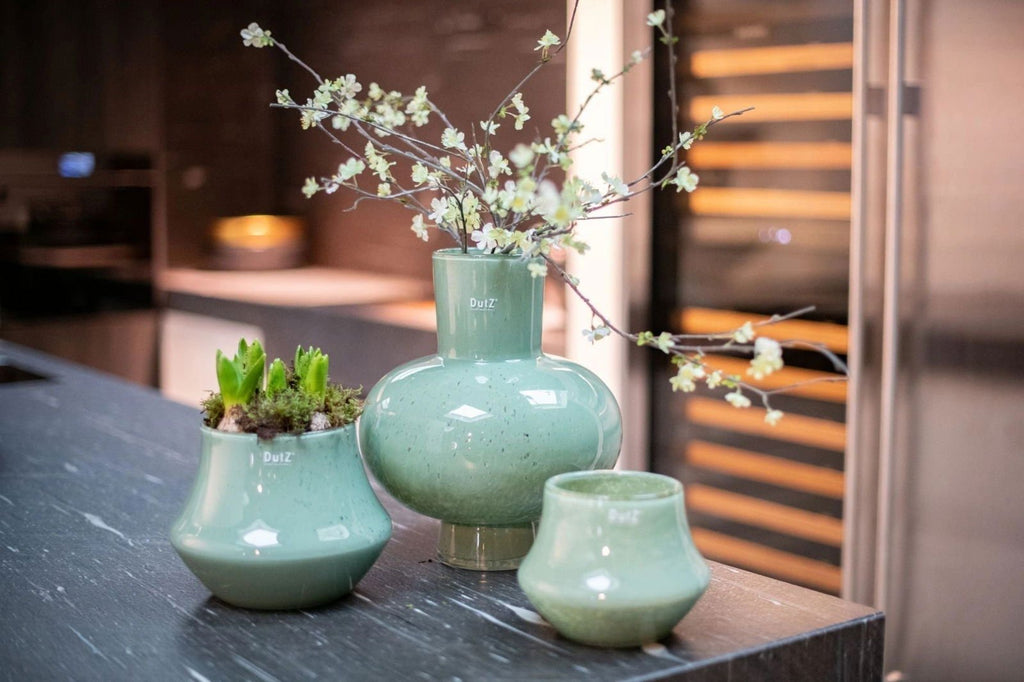 Modest Vase in Pistache