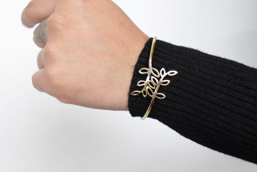 Leaf Motif Brass Adjustable Bracelet