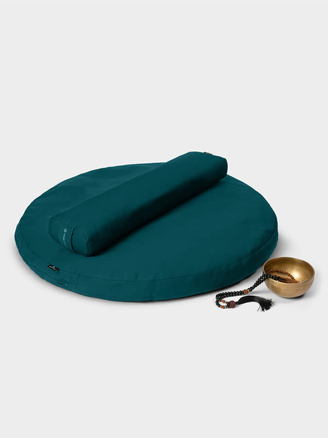 Round Organic Zabuton Meditation Cushion Kit with Buckwheat Bolster
