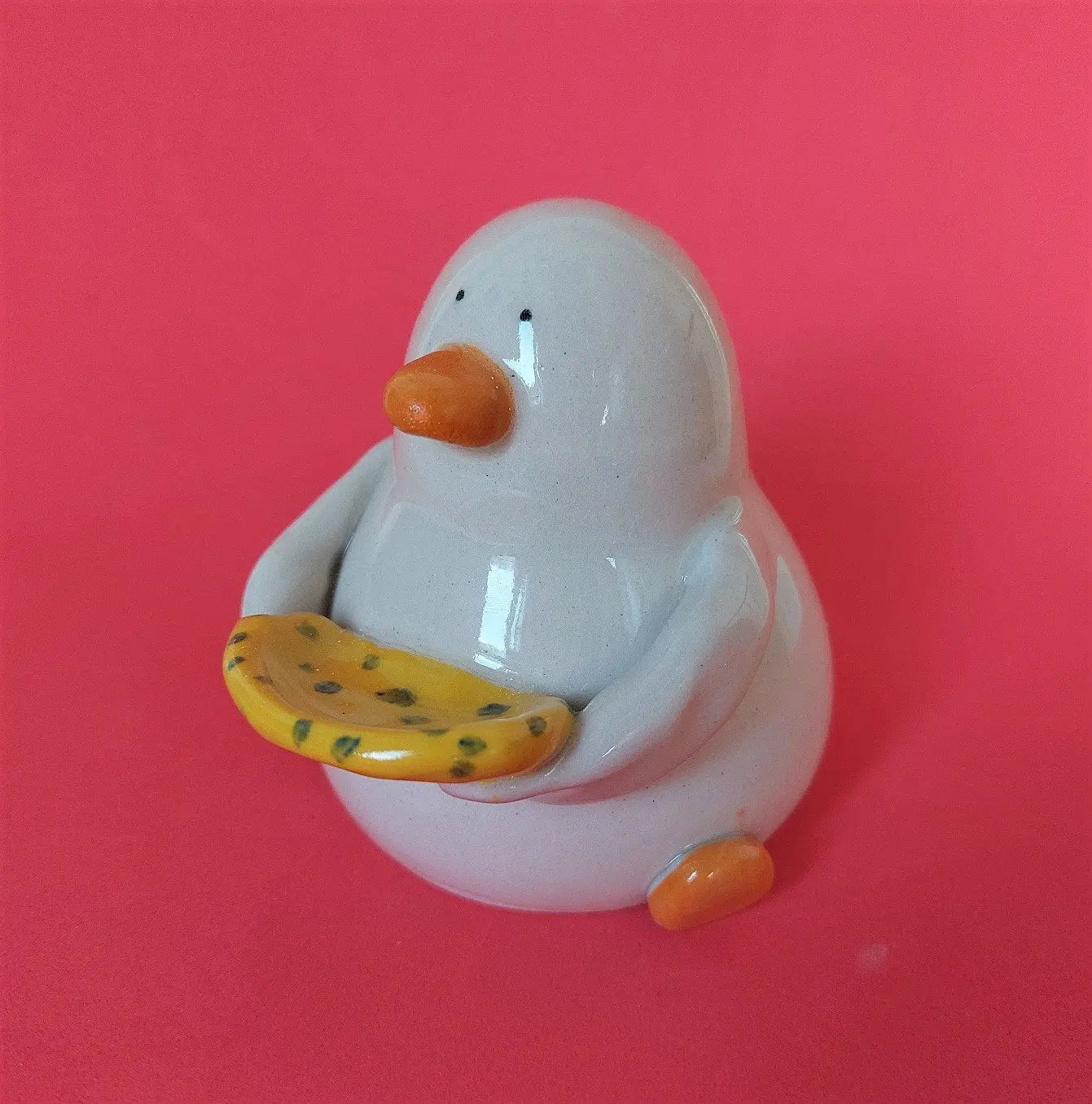 Ray the Ring Holder Duck with Tray