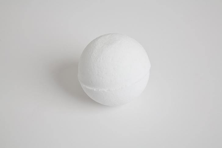 Festive Bath Gift Set with Natural Bath Bombs