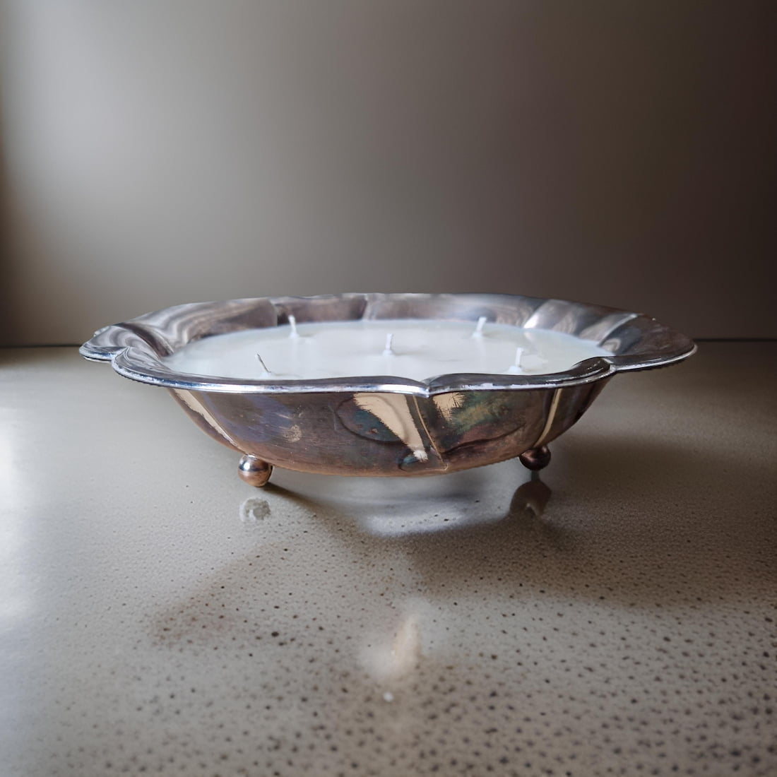 Five Wick Flower Bowl Candle with Vintage Bookshop Scent