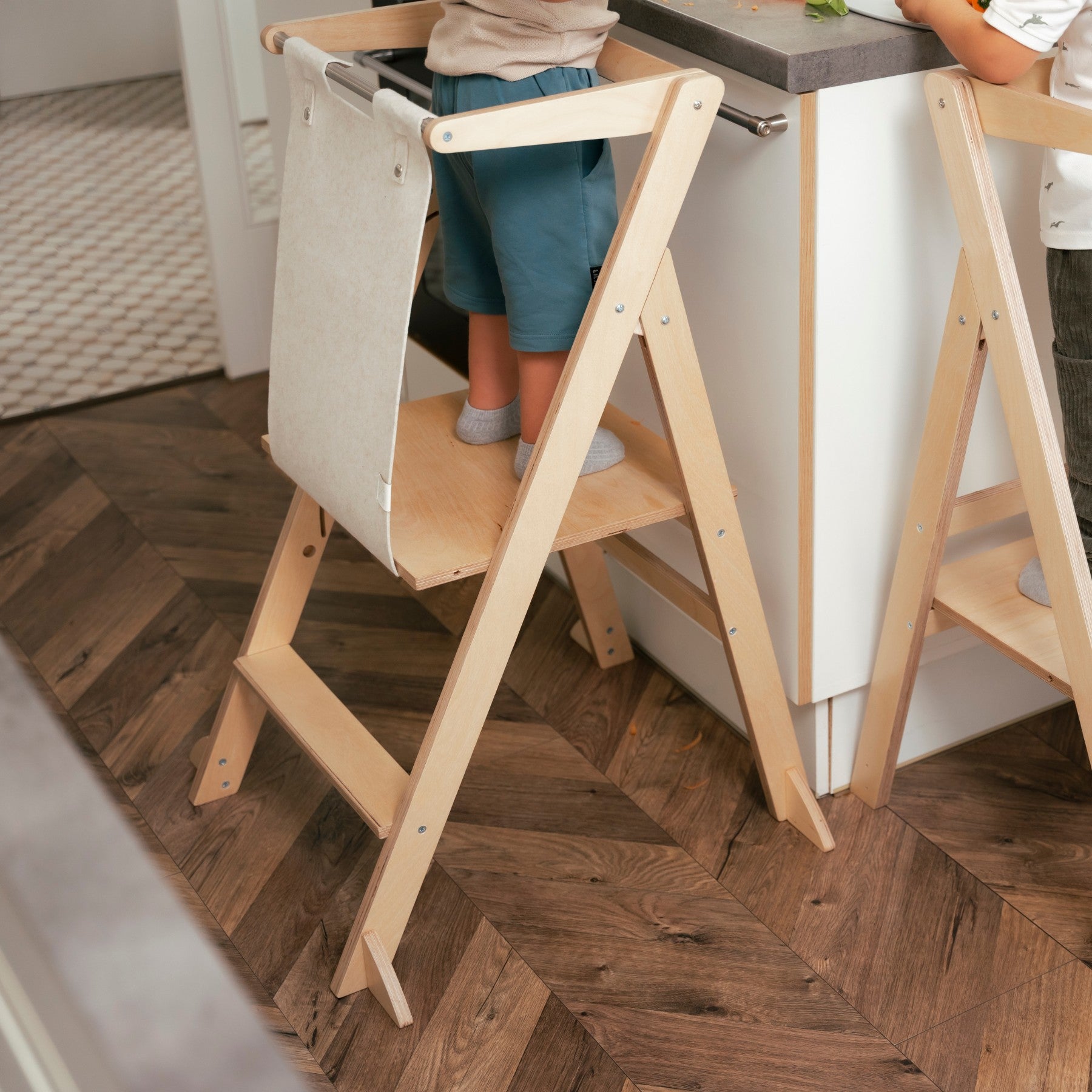 Step'n'Fold Helper Tower Support Legs