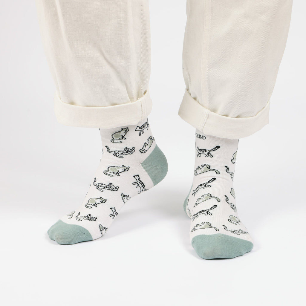 Green Bamboo Cat Socks
