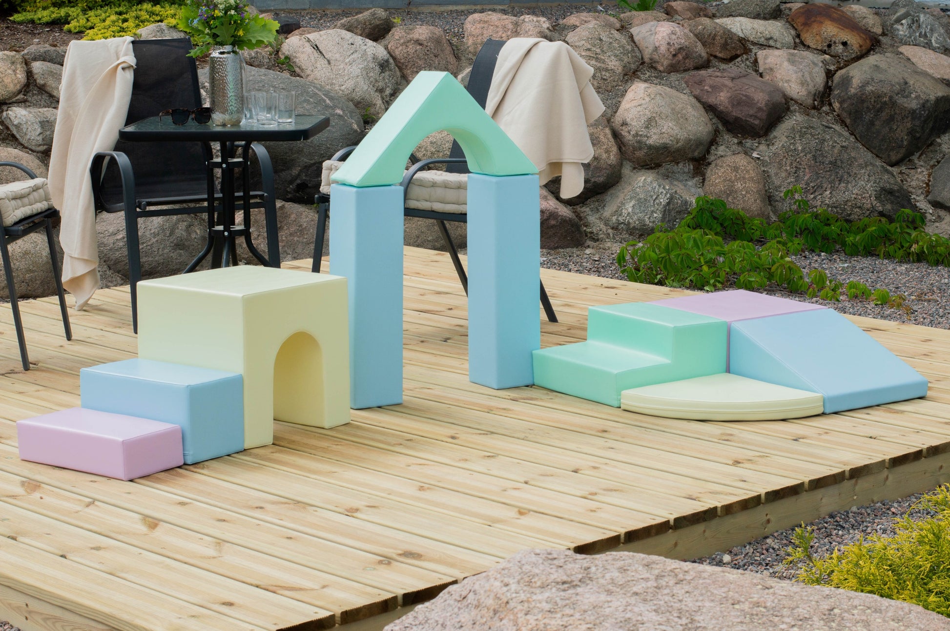 a practical layout of iglu pastel foam blocks showing their lightweight and easy-to-clean surfaces