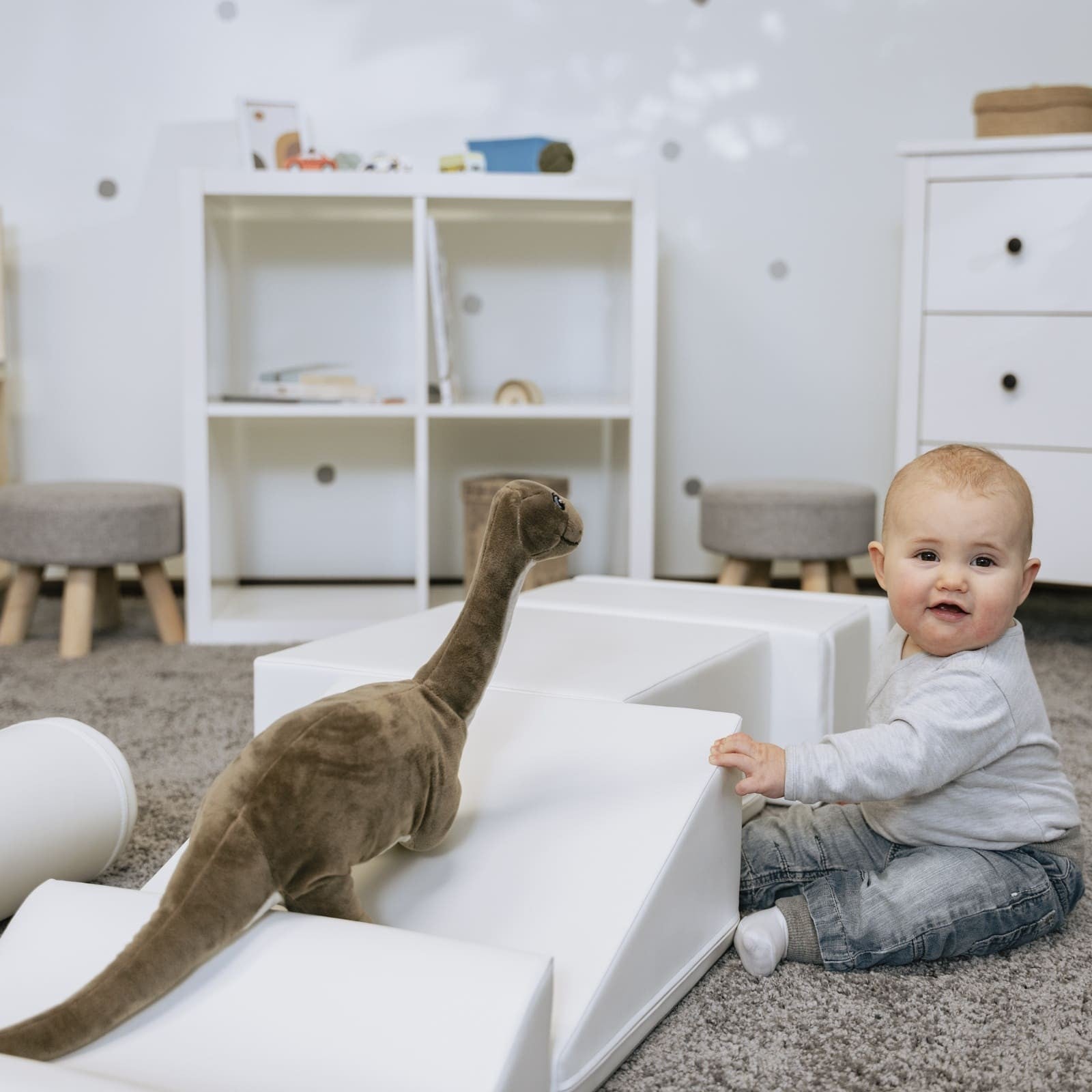 Soft Play 7 Foam Block Set - White Discoverer