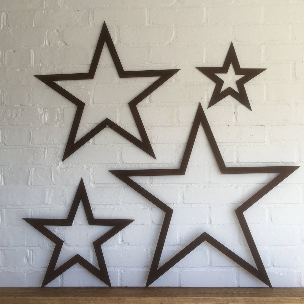Set of 4 Rusty Metal Stars for Home and Garden