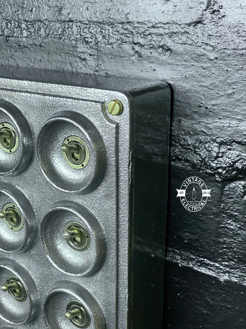 12 Gang 2 Way Vintage Industrial Cast Metal Surface Light Switch