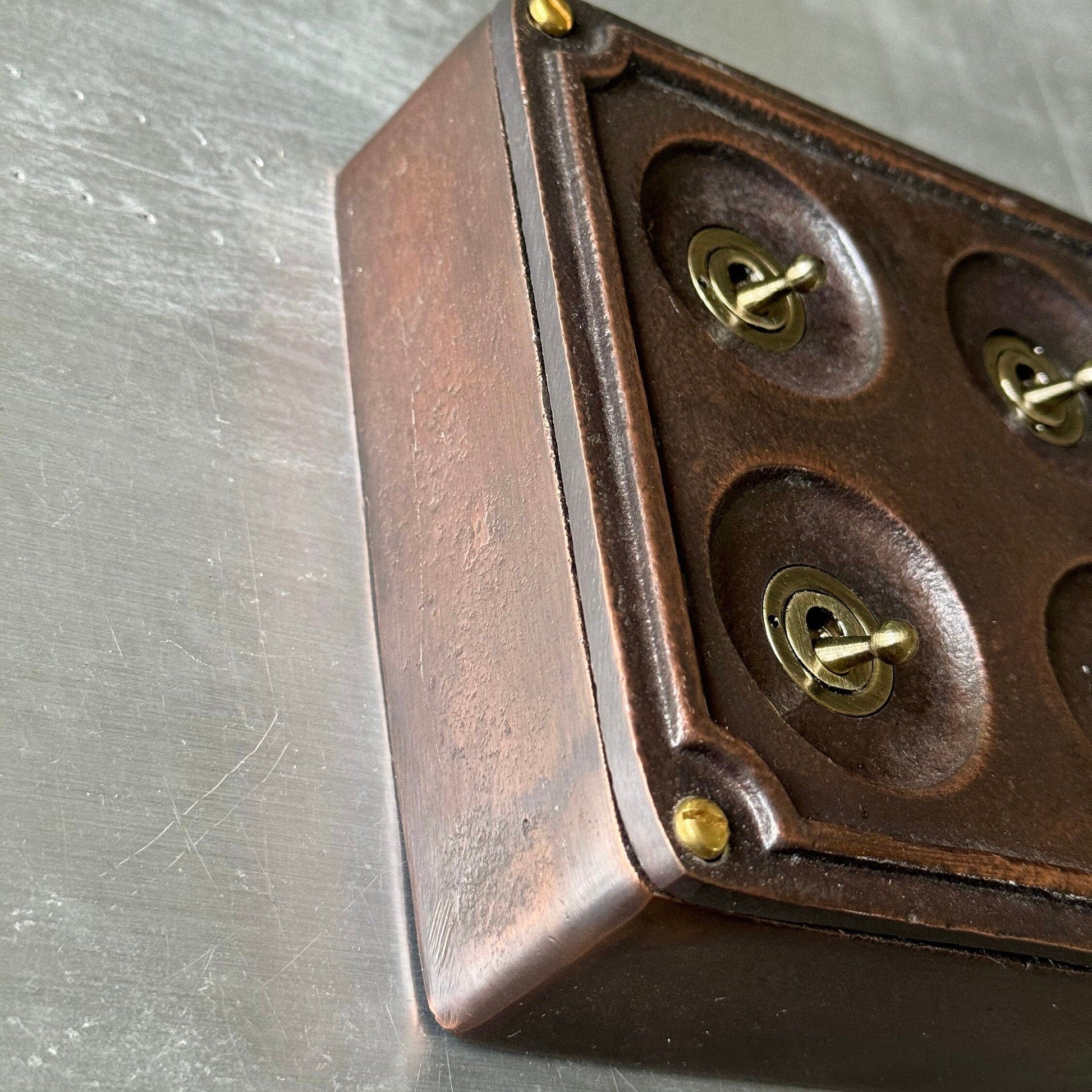 4 Gang 2 Way Antique Copper Metal Surface Light Switch Industrial Vintage
