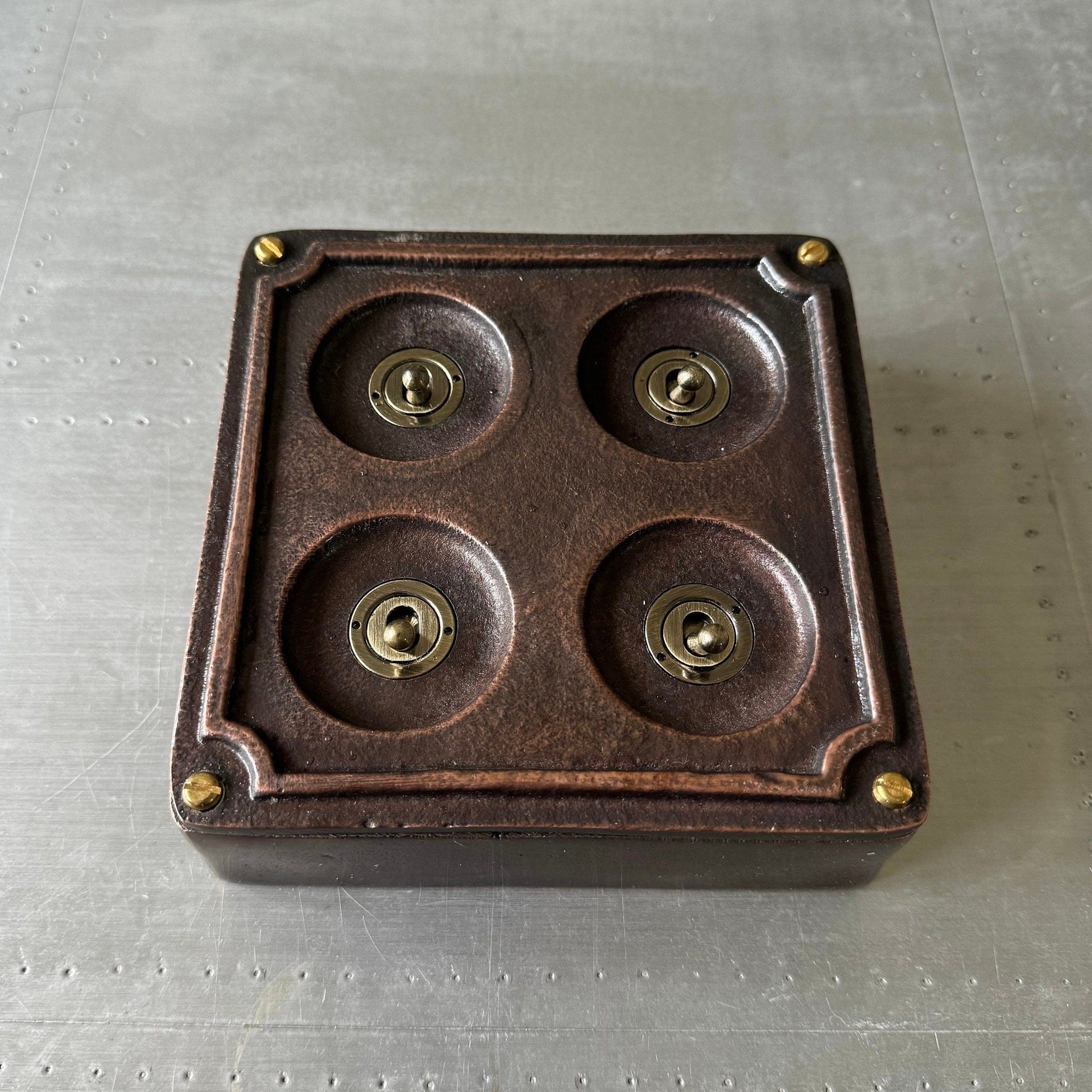4 Gang 2 Way Antique Copper Metal Surface Light Switch Industrial Vintage