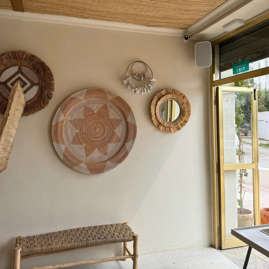 Round Wall Mirror with Handwoven Raffia Double Contour 22 Inch