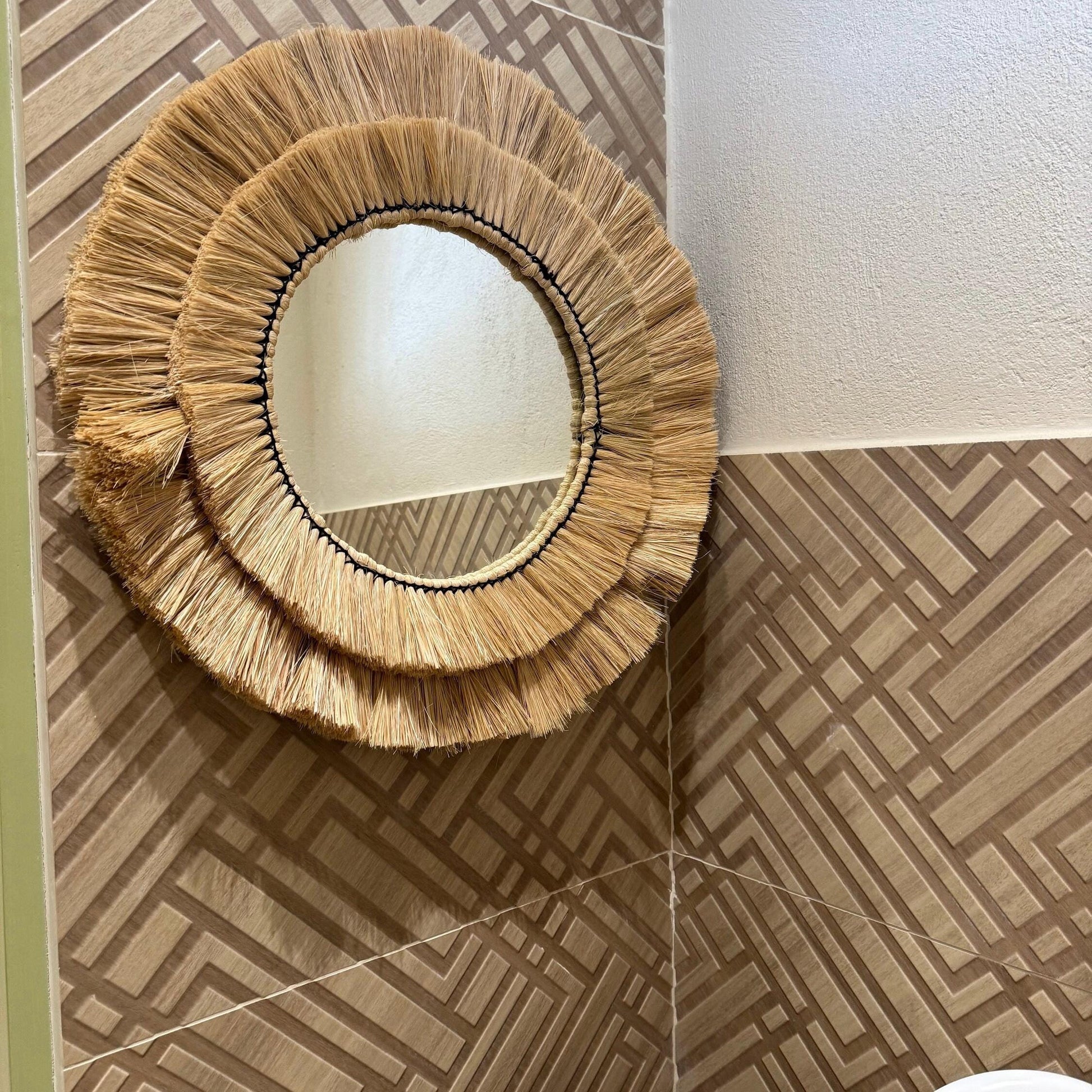 Round Wall Mirror with Handwoven Raffia Double Contour 22 Inch