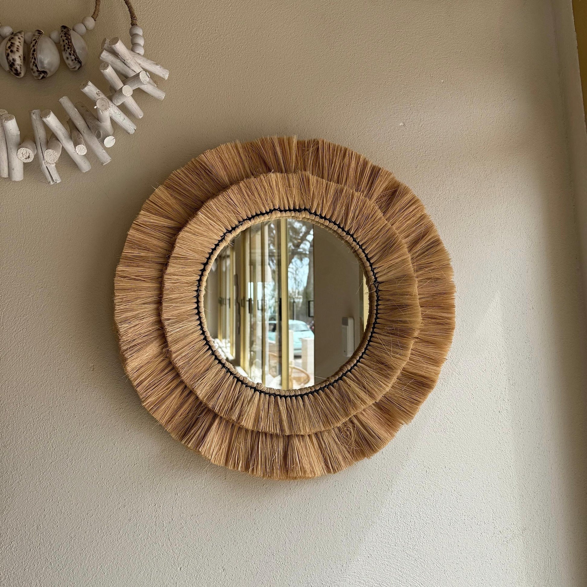 Round Wall Mirror with Handwoven Raffia Double Contour 22 Inch