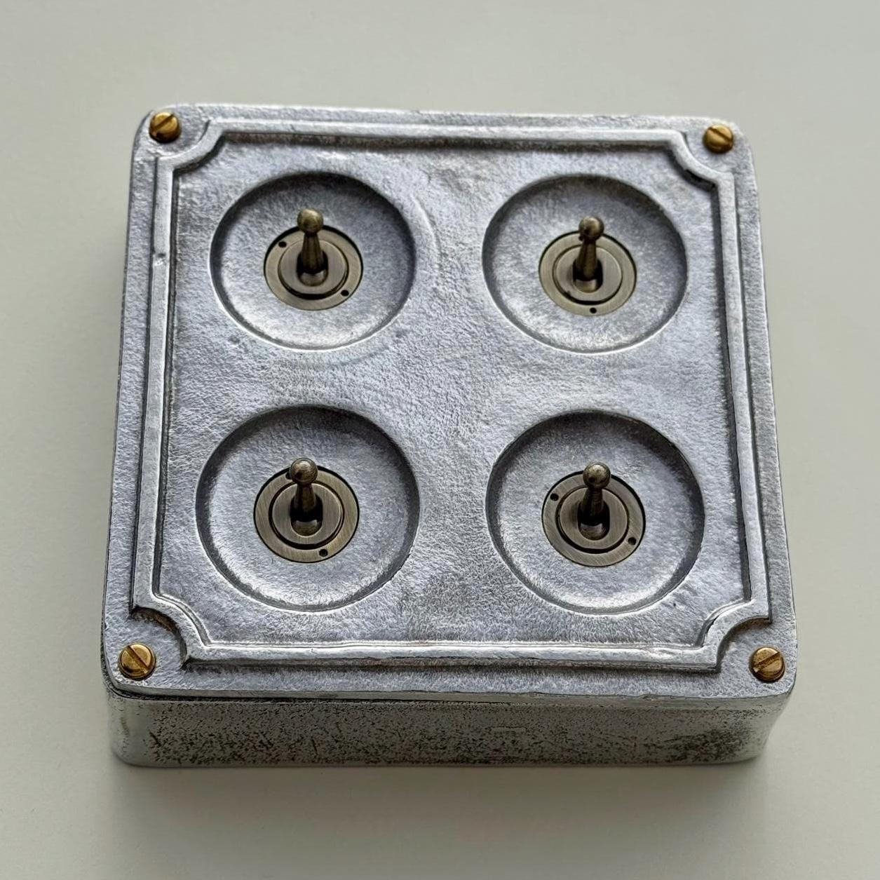 4 Gang 2 Way Cast Metal Surface Mount Light Switch Industrial Vintage