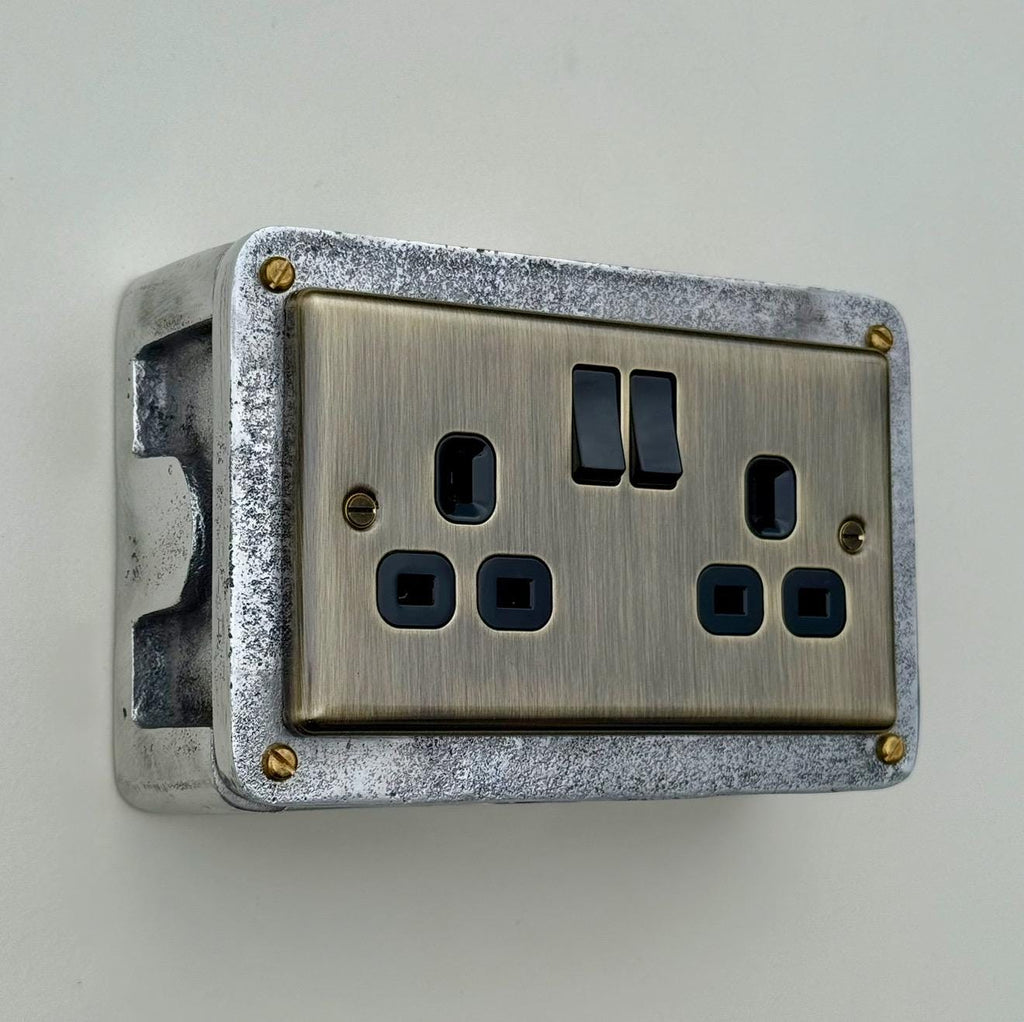 Antique Brass Double Switched Power Socket 13A Industrial Vintage