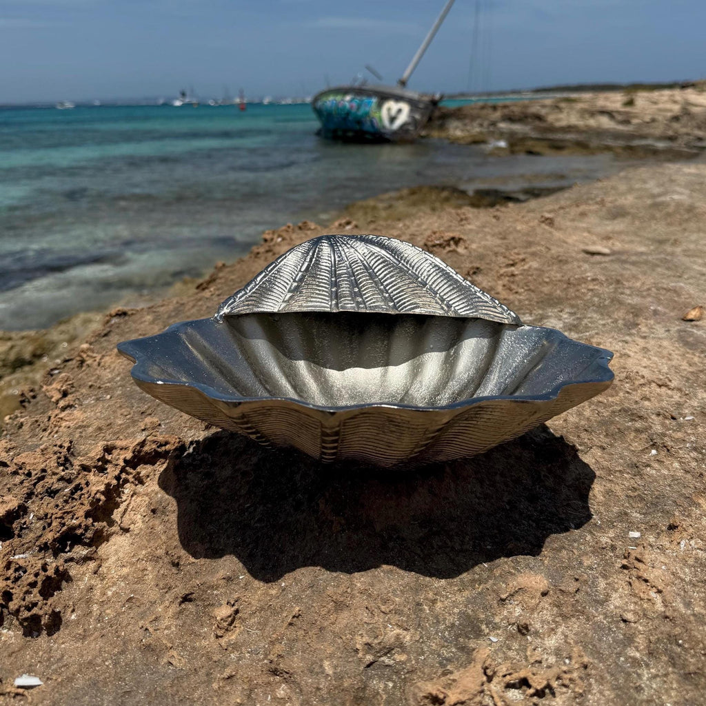 Clamshell Solid Champagne Ice Bucket Wine Cooler