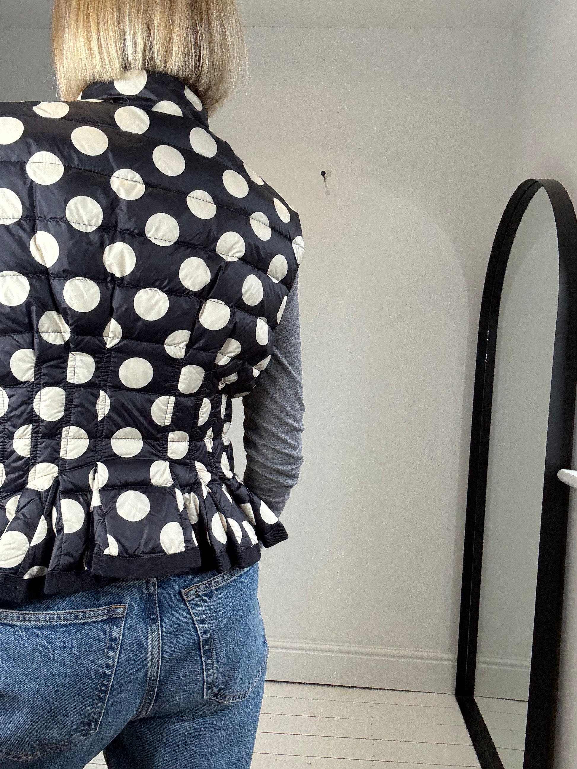 Real Down Padded Zip Front Gilet in Navy and Cream