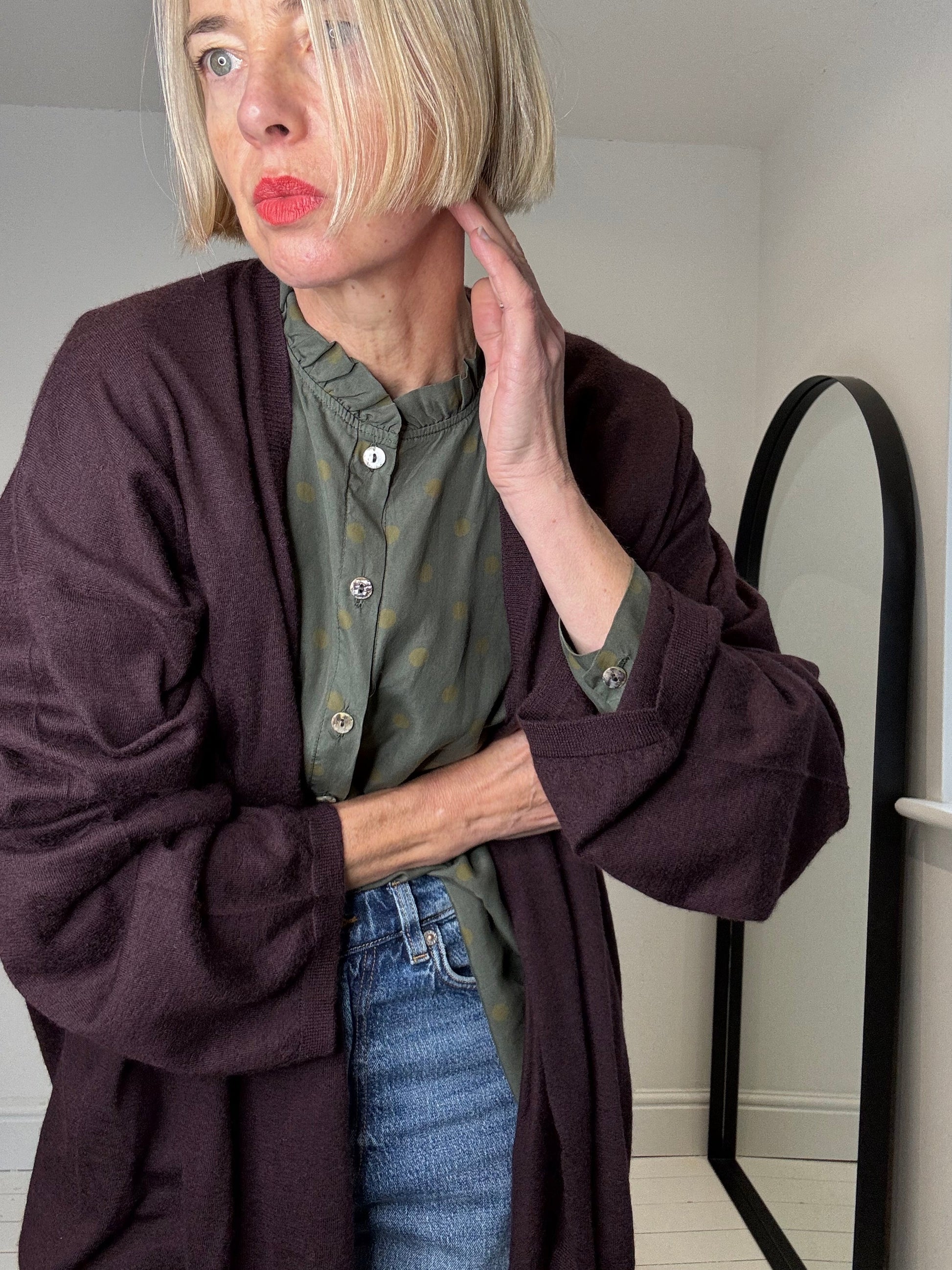 100% Cashmere Cardigan in Berry Brown