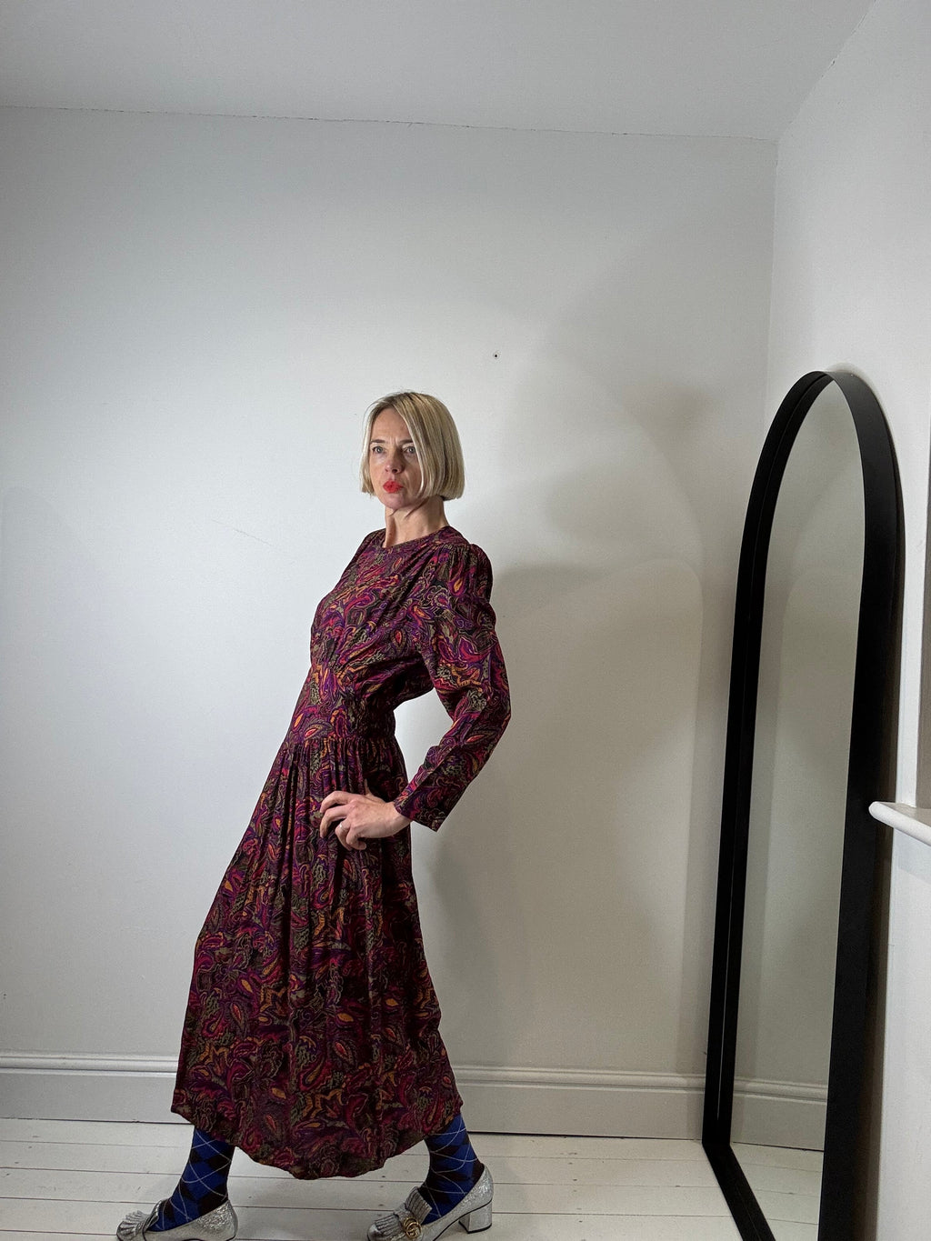 Vintage Autumnal Print Midi Dress with Puffed Sleeves