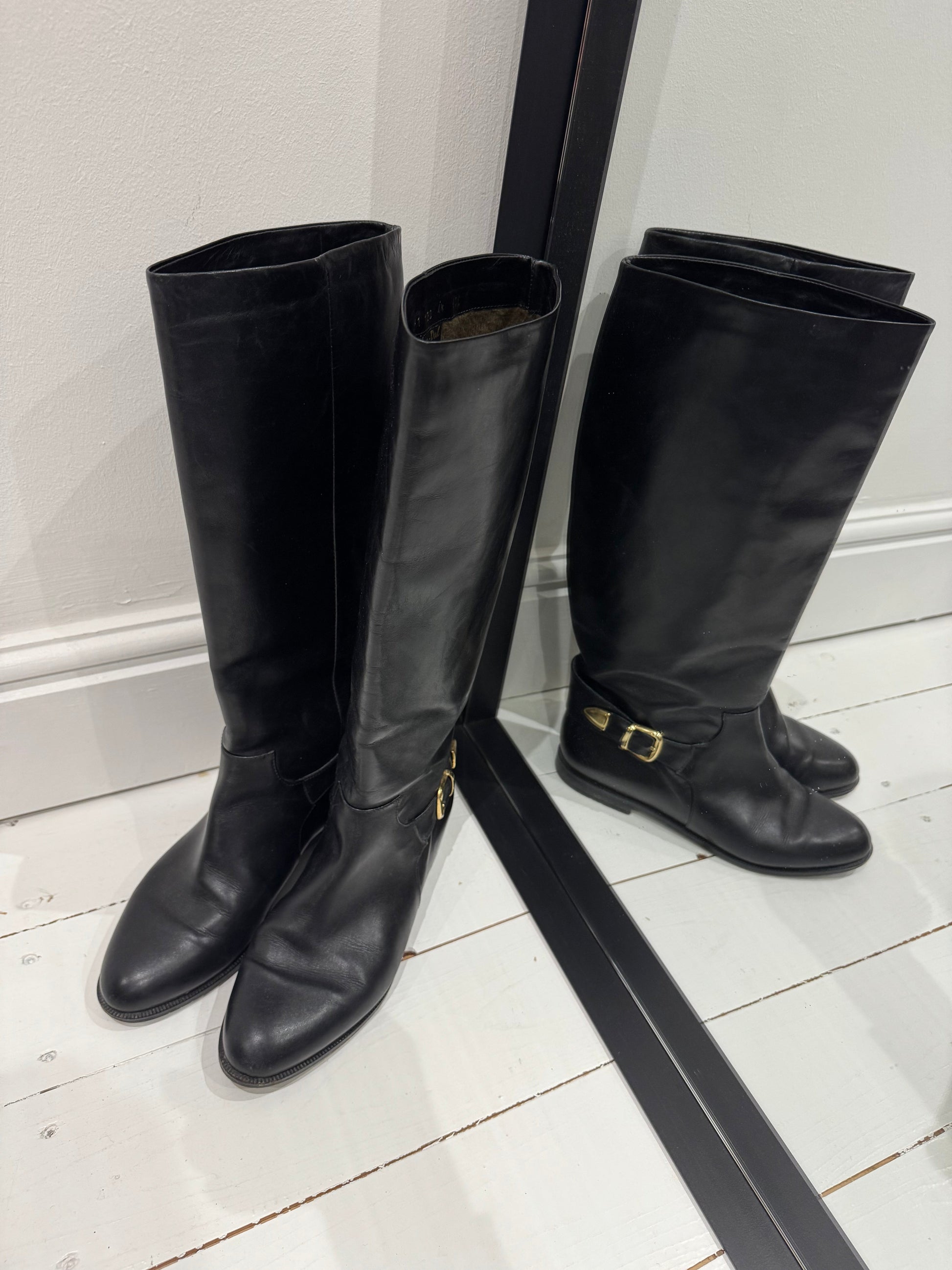Italian Leather Knee High Boots in Black